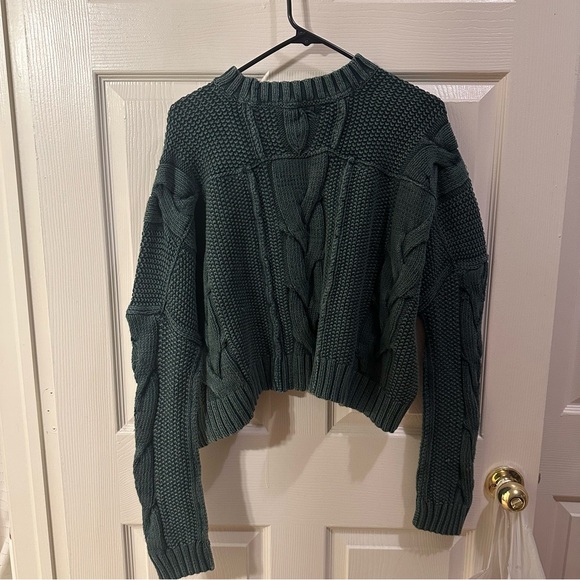 We the Free In A Daze Pullover - Picture 4 of 7